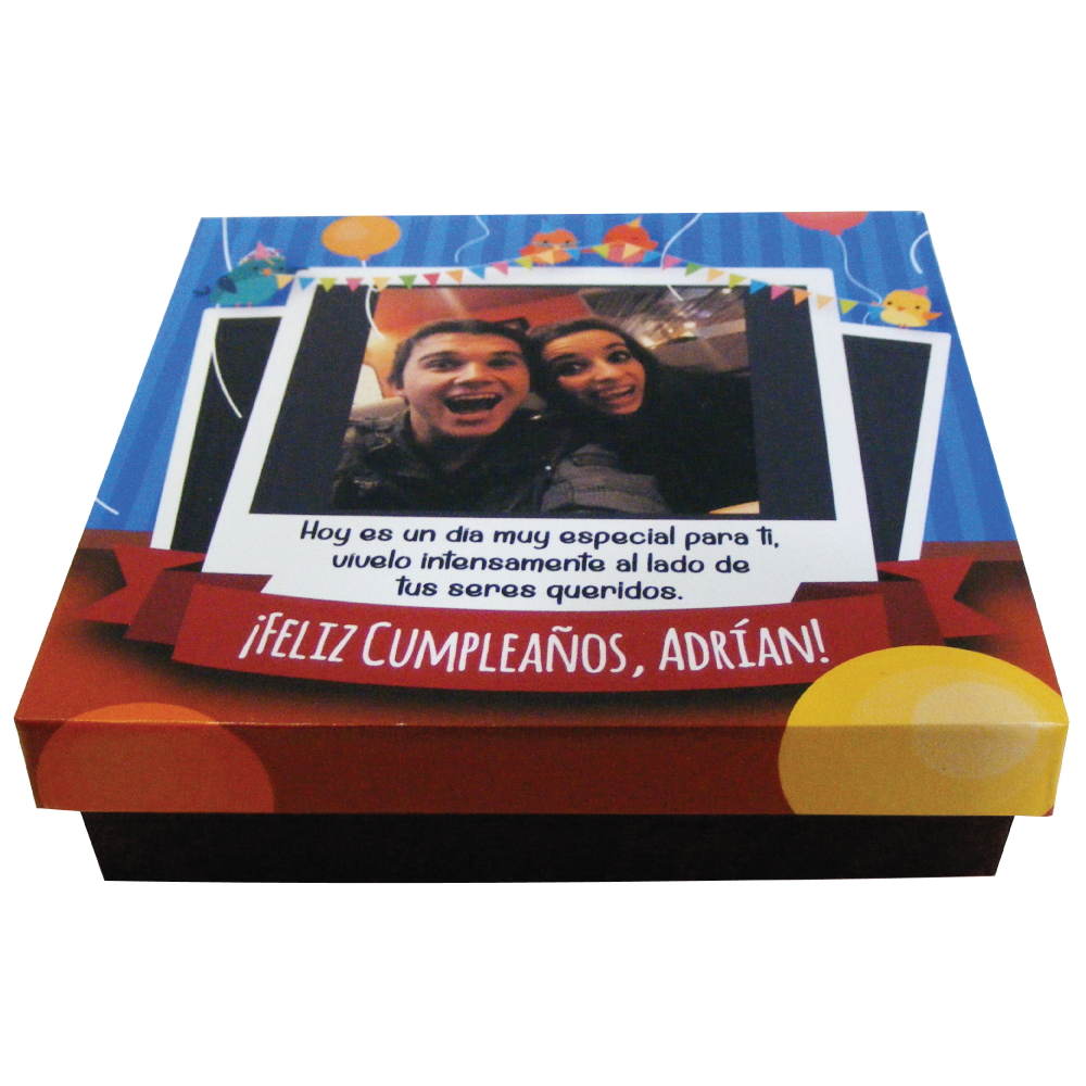 CAJA PERSONALIZADA CON CHOCOLATES PERSONALIZADOS