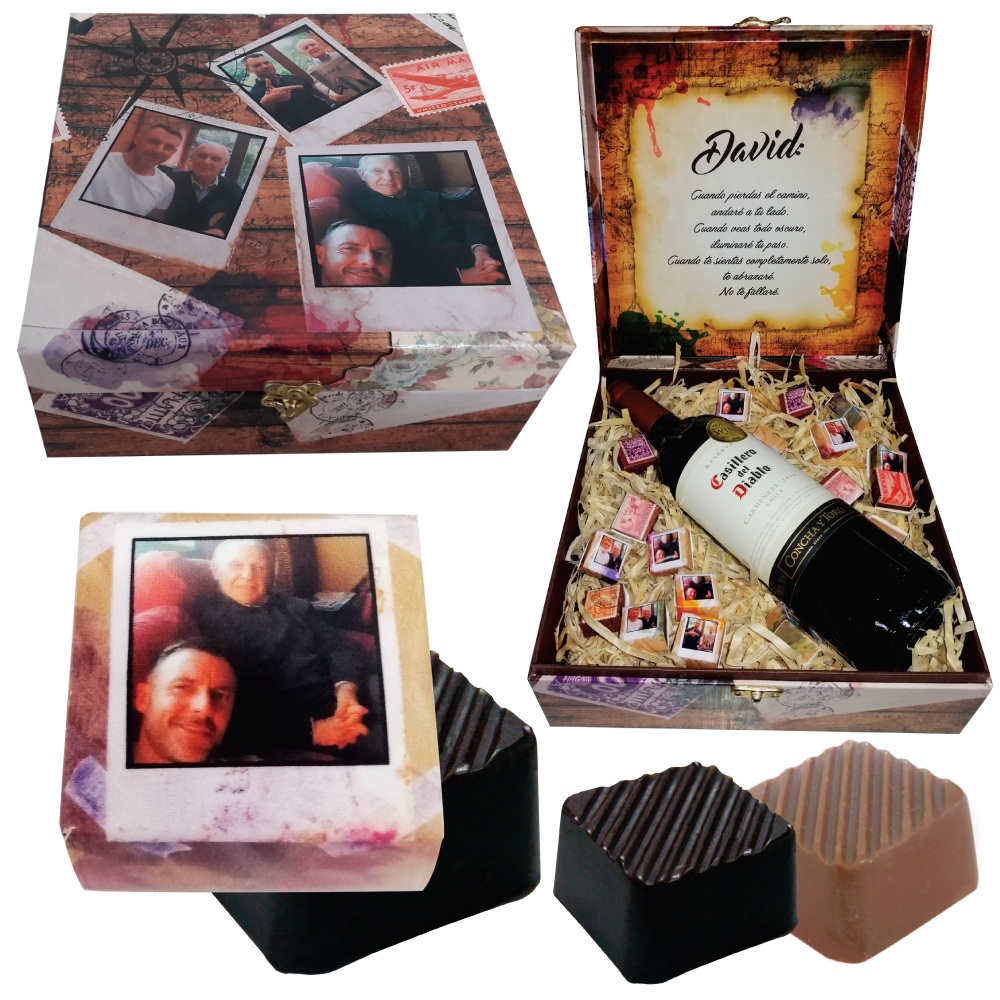 CAJA PERSONALIZADA CON CHOCOLATES PERSONALIZADOS
