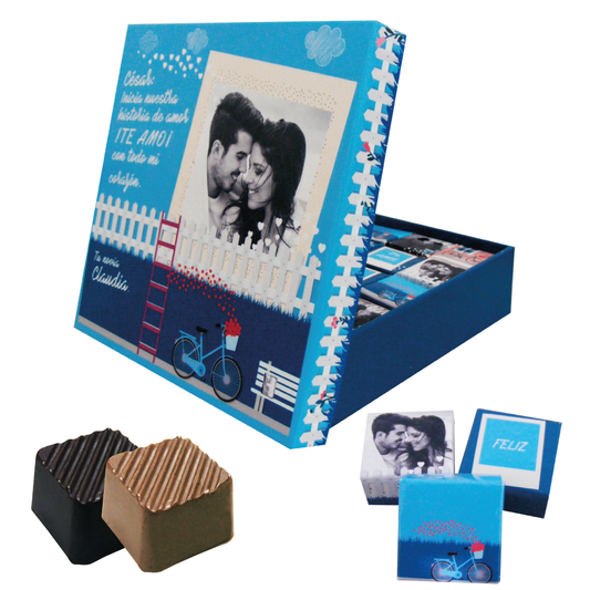 CAJA PERSONALIZADA CON CHOCOLATES PERSONALIZADOS