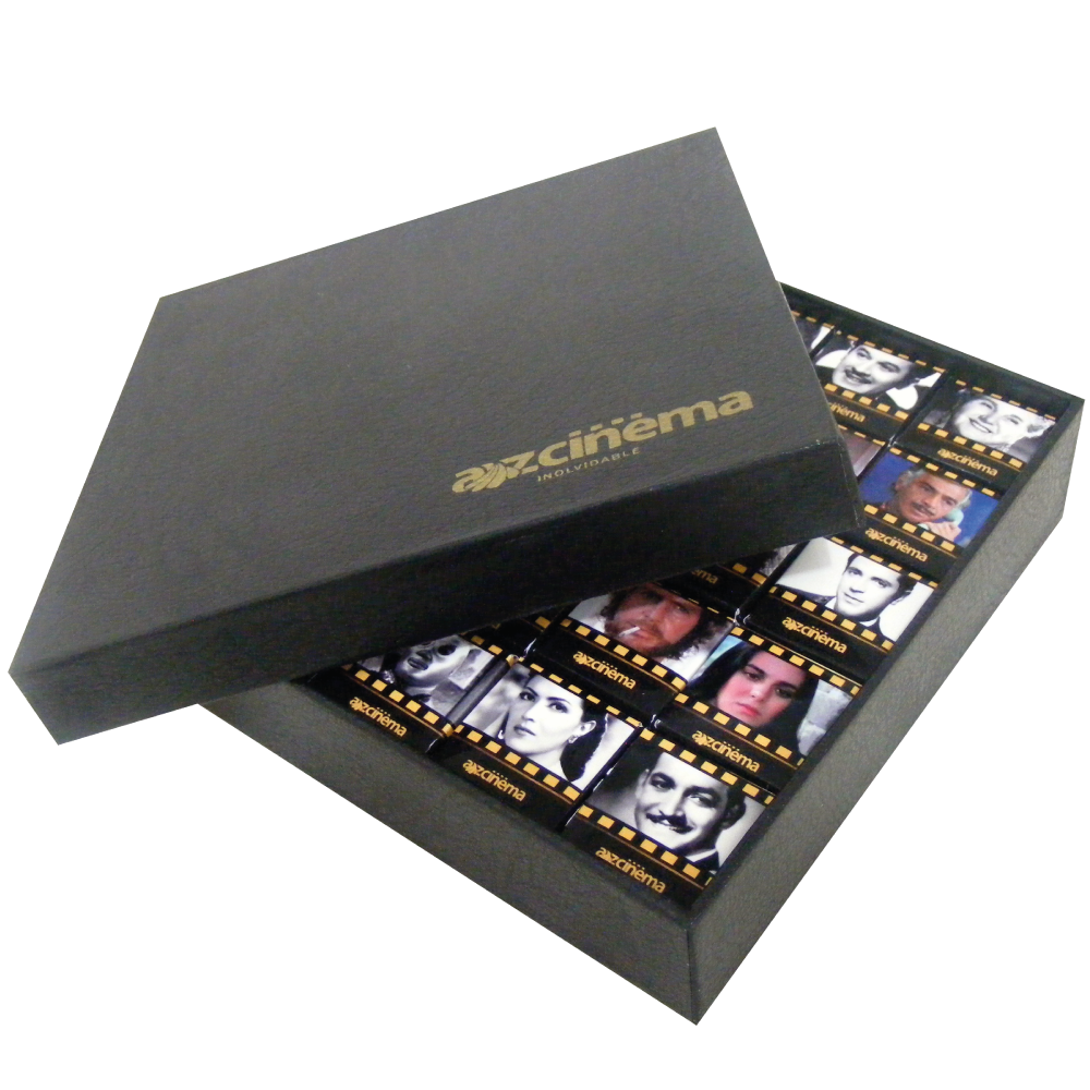 CAJA PERSONALIZADA CON  CHOCOLATES PERSONALIZADOS