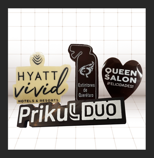 Chocolate Personalizado en Lámina de chocolate a forma especial