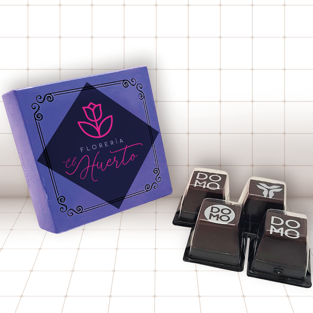CHOCOLATES PERSONALIZADOS EN CAJA PERSONALIZADA
